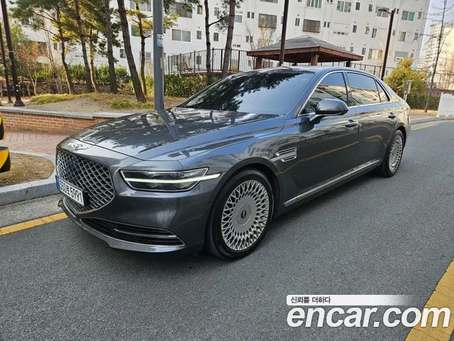 Genesis G90 3.3 T AWD Premium