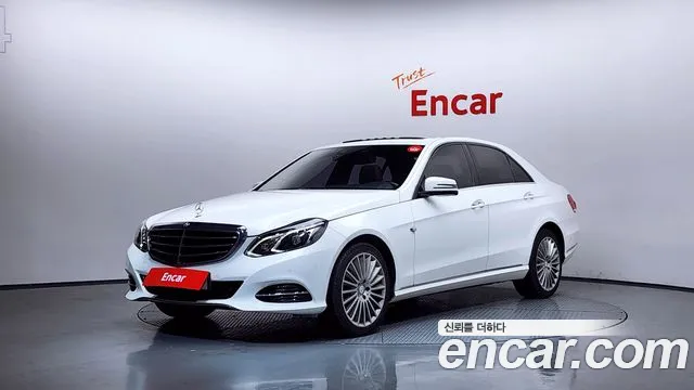 Mercedes-Benz E- W212 E300