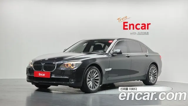 BMW 7 (F01) 750Li