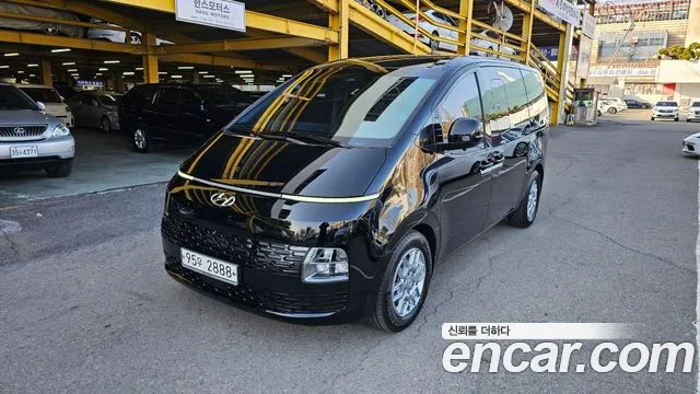 Hyundai Staria 5