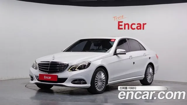 Mercedes-Benz E- W212 E300