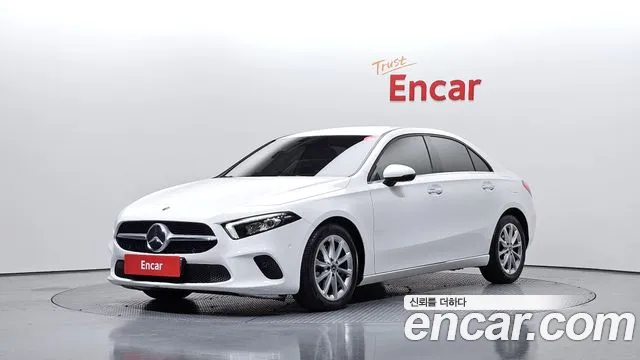Mercedes-Benz A- W177 A220