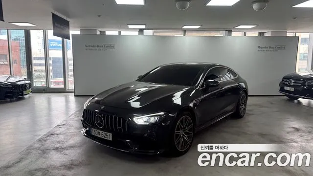 Mercedes-Benz AMG GT 4 43 4MATIC+