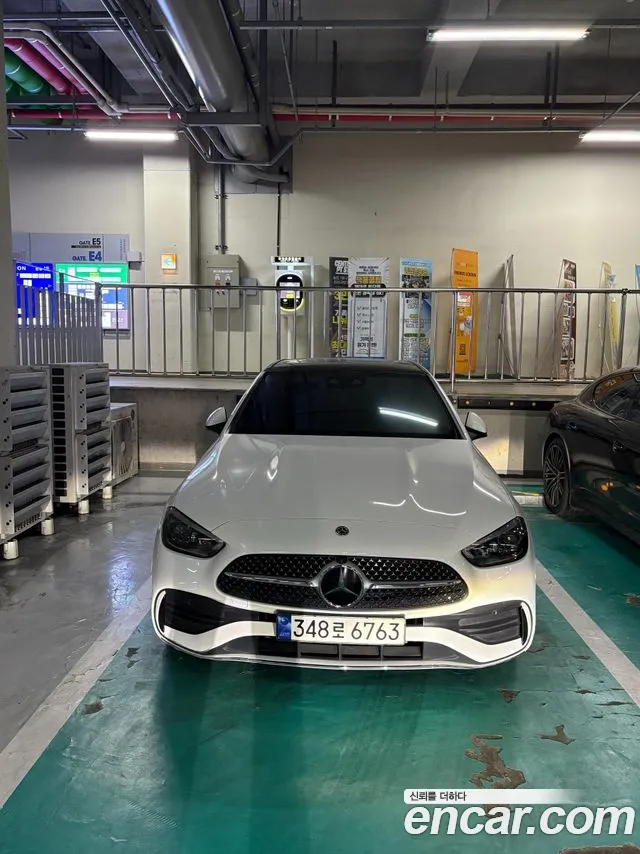 Mercedes-Benz C- W206 C300 4MATIC AMG Line