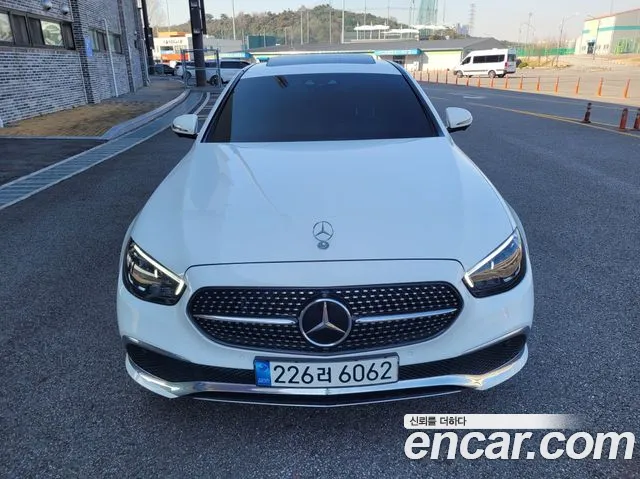 Mercedes-Benz E- W213 E250 Exclusive