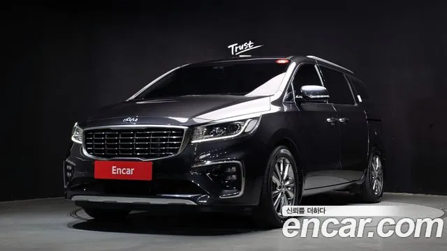 Kia The New Carnival 9 Prestige