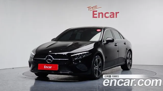 Mercedes-Benz A- W177 A220