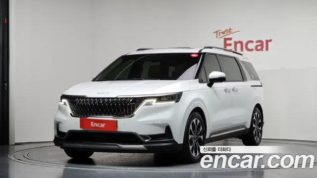Kia Carnival 4 Gasoline 7 Signature