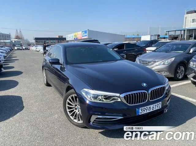 BMW 5 (G30) 520i