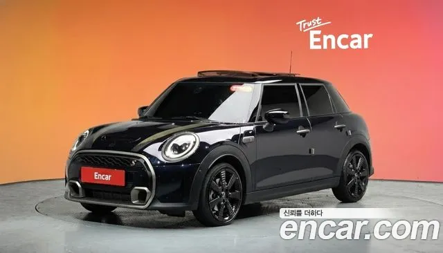 MINI Cooper S 5 3