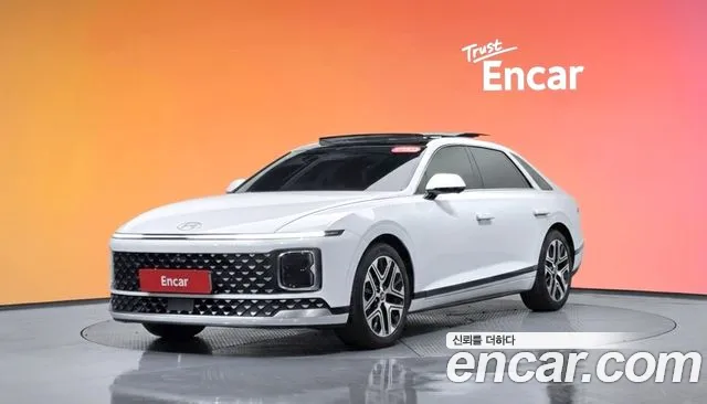 Hyundai Grandeur Hybrid (GN7) Premium