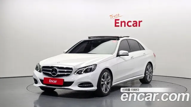 Mercedes-Benz E- W212 E300