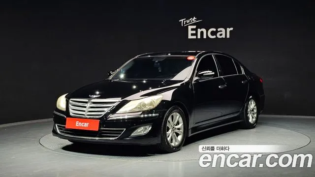 Hyundai Genesis BH330 Base