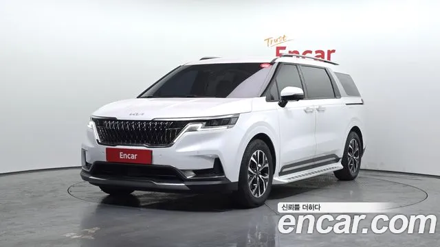 Kia Carnival 4 Gasoline 9 Signature