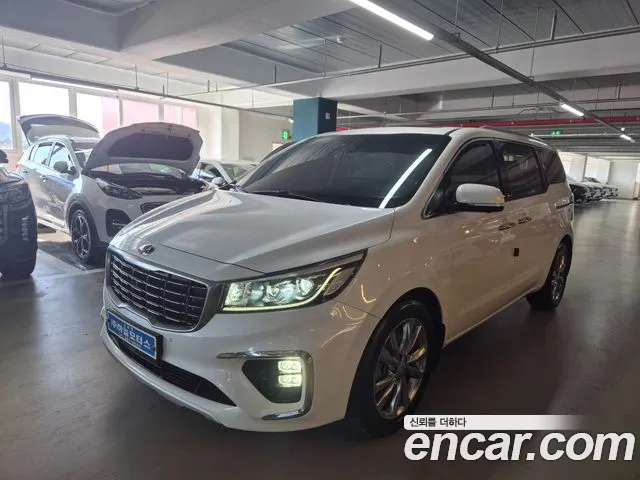 Kia The New Carnival 7 VIP