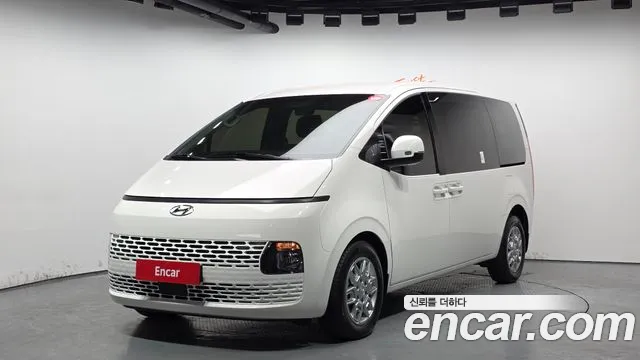 Hyundai Staria 5