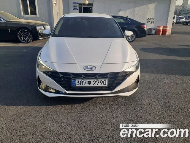 Hyundai Avante (CN7) 1.6