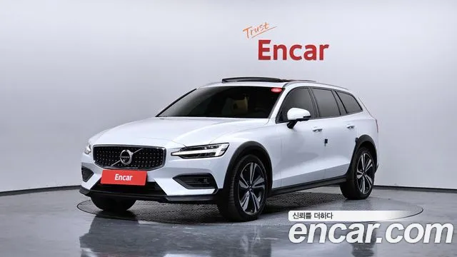 Volvo V60 2 B5 AWD