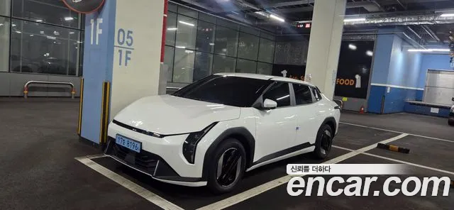 Kia EV4 2WD