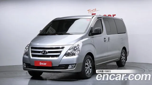 Hyundai Grand Starex 12
