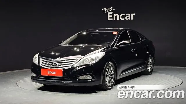 Hyundai Grandeur HG HG240