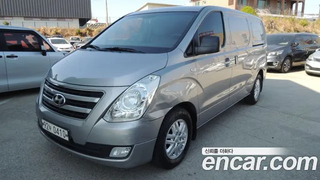 Hyundai Grand Starex 3