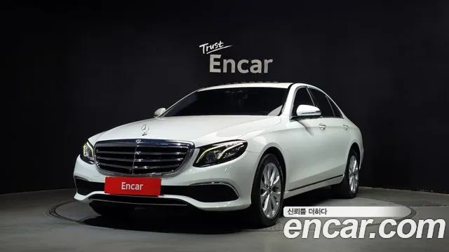 Mercedes-Benz E- W213 E300 4MATIC Exclusive