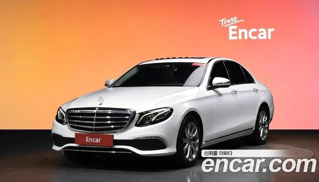 Mercedes-Benz E- W213 E220d Exclusive