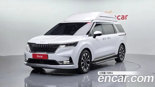 Kia Carnival 4 Gasoline 7 Signature
