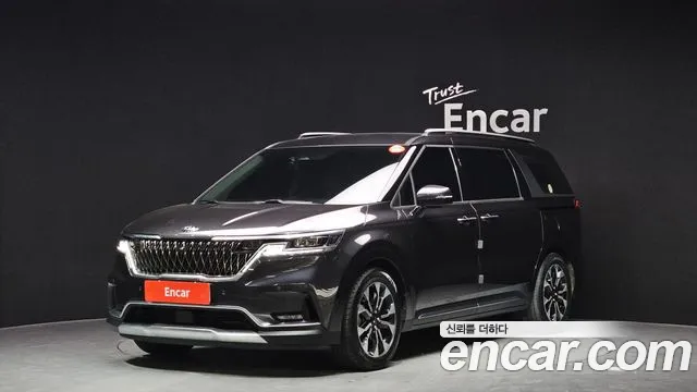 Kia Carnival 4 Gasoline 7 Signature