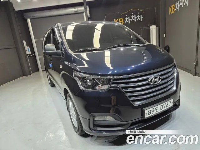 Hyundai The New Grand Starex 5