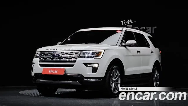 Ford Explorer 2.3 Limited 4WD 5
