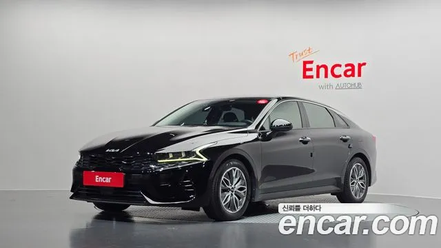 Kia K5 Hybrid 3 Signature