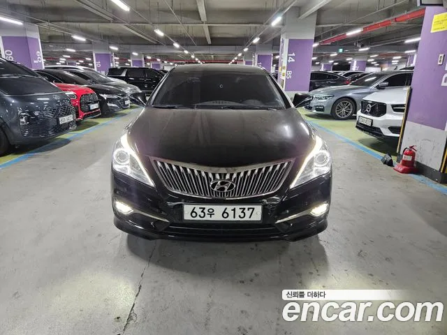 Hyundai Grandeur HG HG240