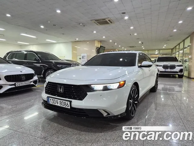 Honda Accord 11 2.0 Hybrid