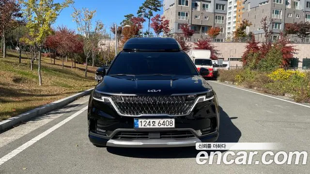 Kia Carnival 4 Gasoline 7 Signature
