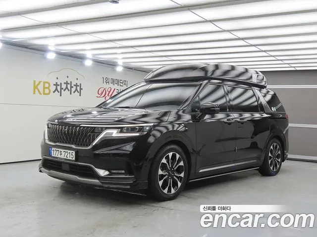 Kia Carnival 4 Gasoline 9
