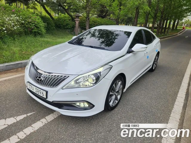 Hyundai Grandeur HG HG220 Diesel Premium
