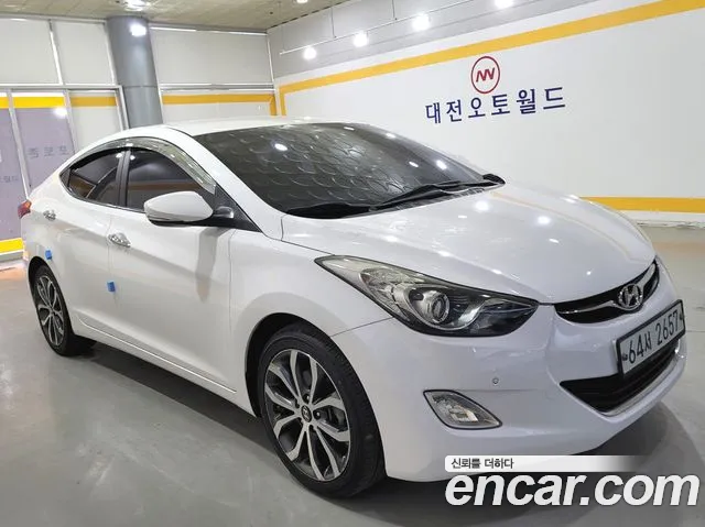 Hyundai Avante MD M16 GDI