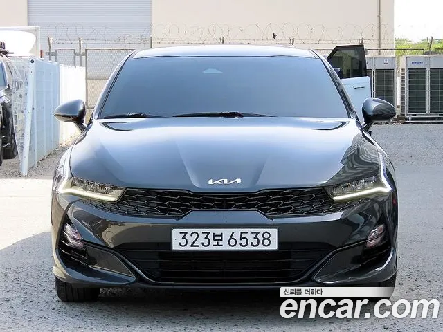 Kia K5 III 2.0 Prestige