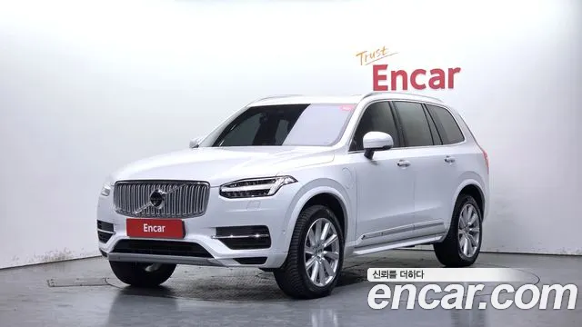 Volvo XC90 2 T8 Hybrid