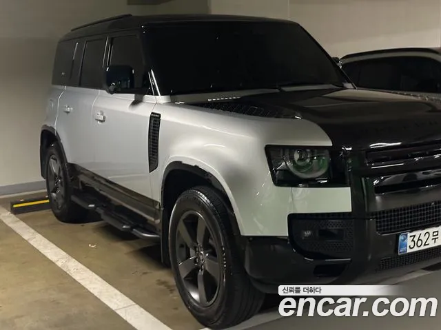 Land Rover Defender (L663) 110 D300 X- HSE