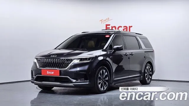 Kia Carnival 4 Gasoline 9 Signature