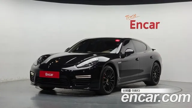 Porsche Panamera 4.8 GTS 970