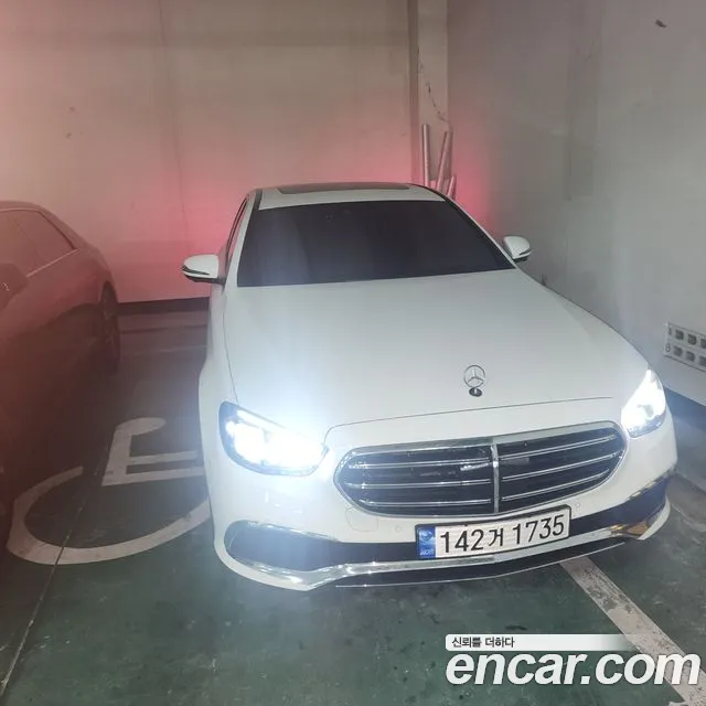 Mercedes-Benz E- W213 E250 Exclusive