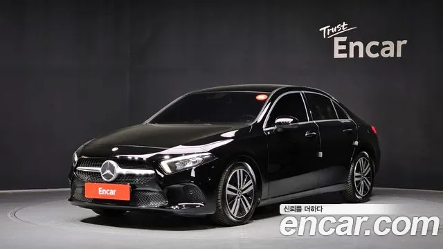 Mercedes-Benz A- W177 A220