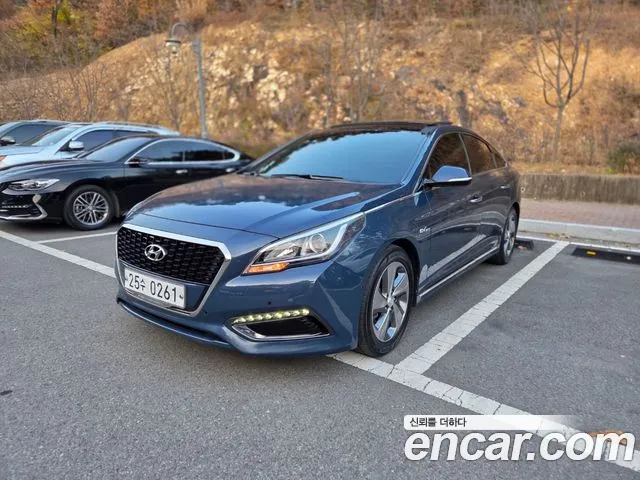 Hyundai LF Sonata Hybrid 2.0 HEV Premium