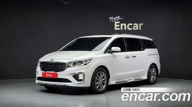Kia The New Carnival 9 Noblesse