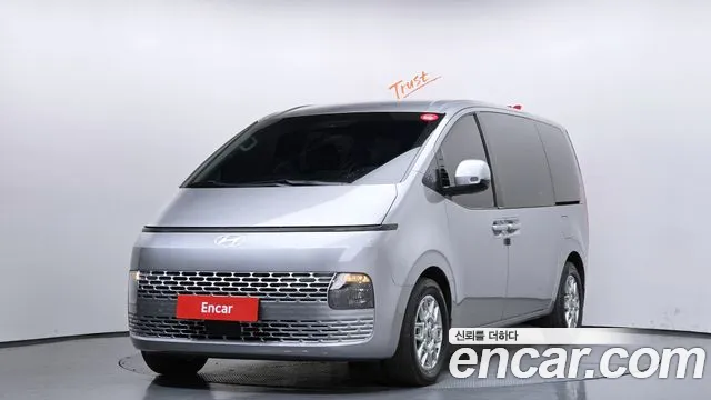 Hyundai Staria 4WD 9