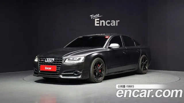 Audi S8 4.0 TFSI D4